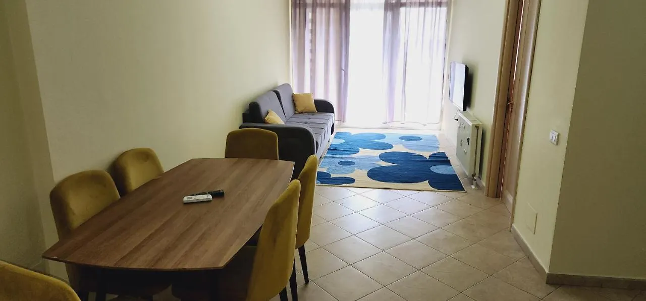 Pleasant Apartment With Free Dedicated Parking In Komuna E Parisit Tirana 0*,