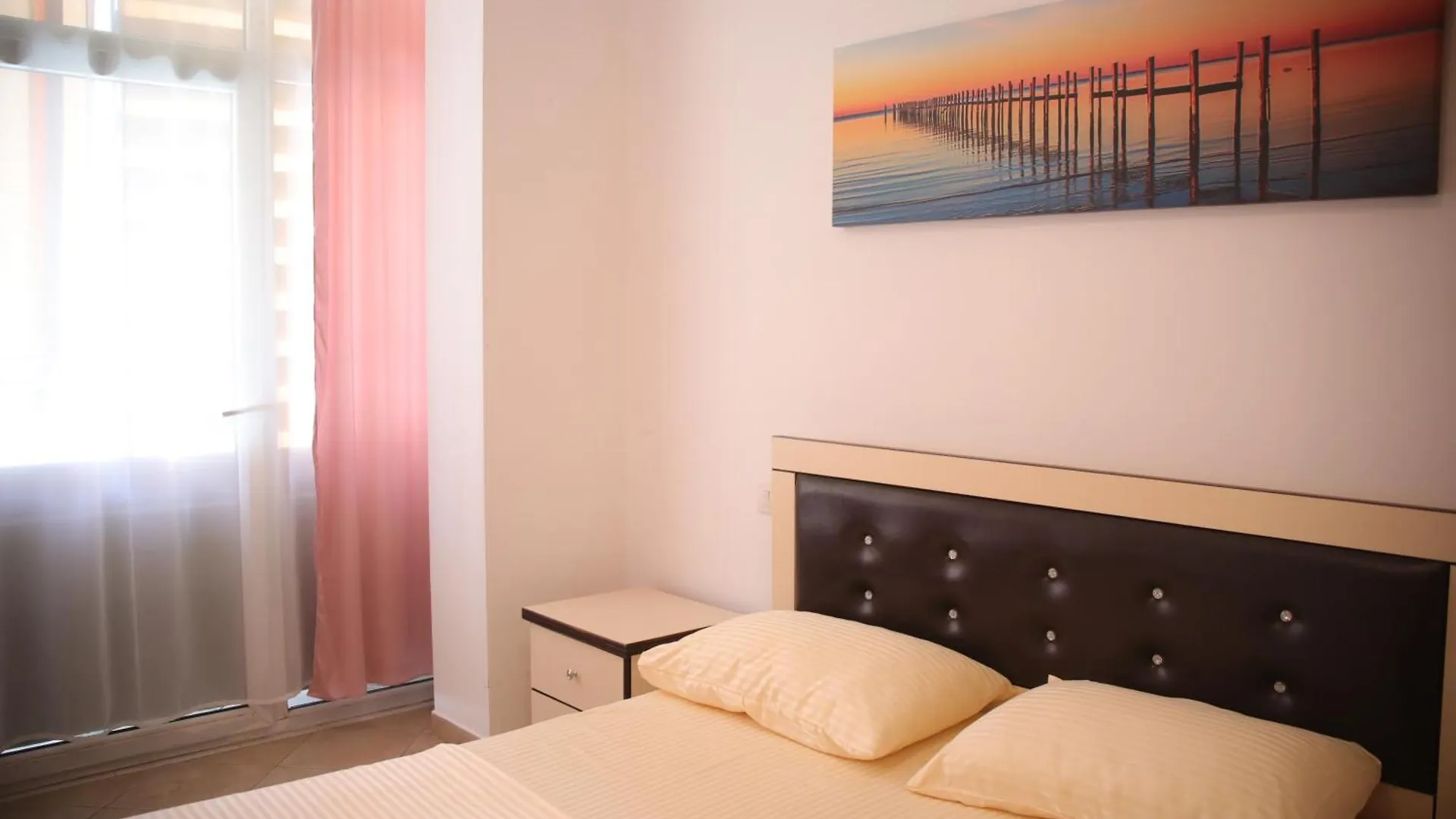 Pleasant Apartment With Free Dedicated Parking In Komuna E Parisit Tirana 0*,  Albania